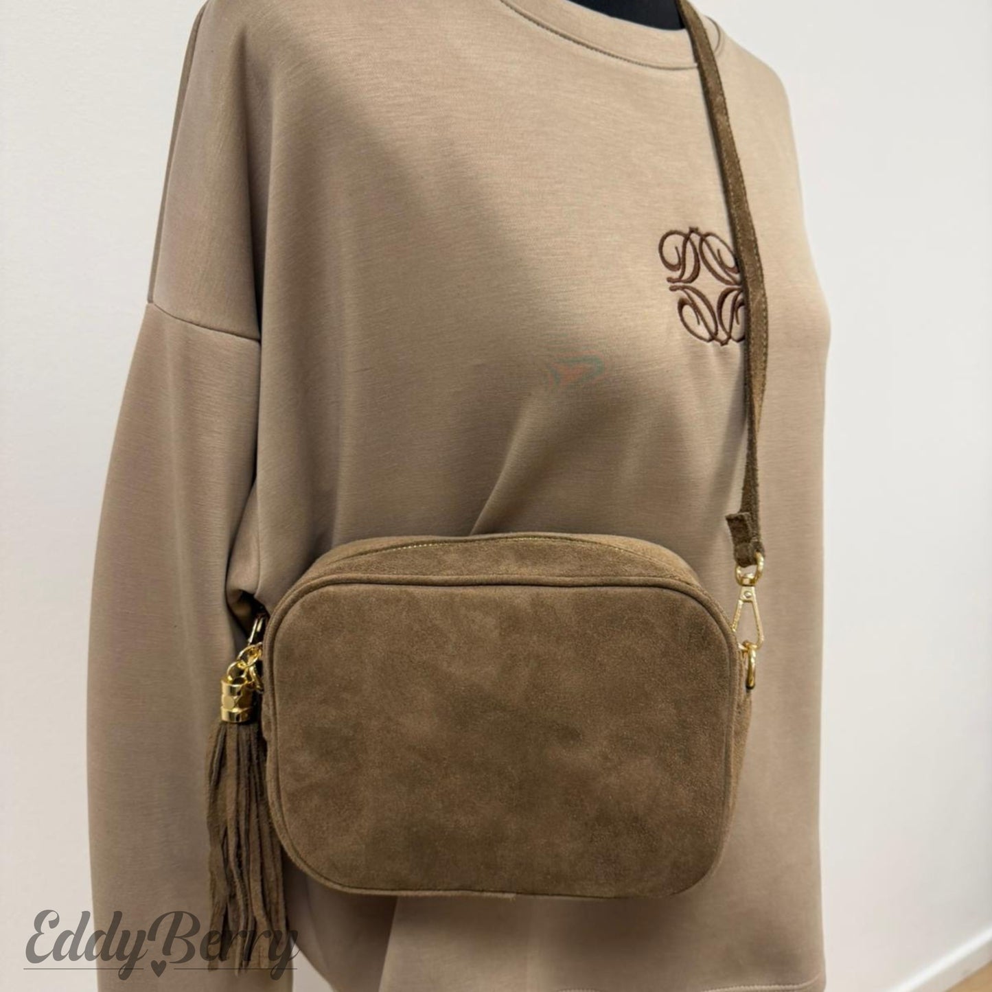 Echtleder Umhängetasche – Mittel | MEETS Liveverkauf