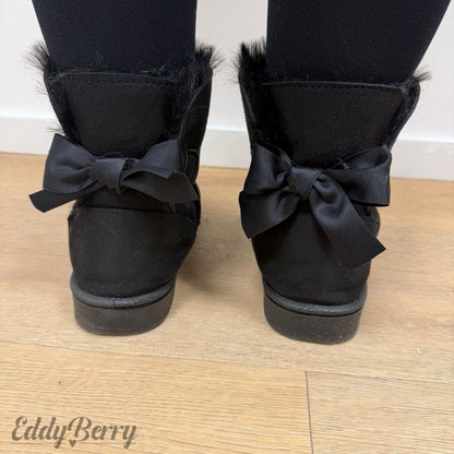 Winter-Boots mit Schleife & Flauschfell | MEETS Liveverkauf