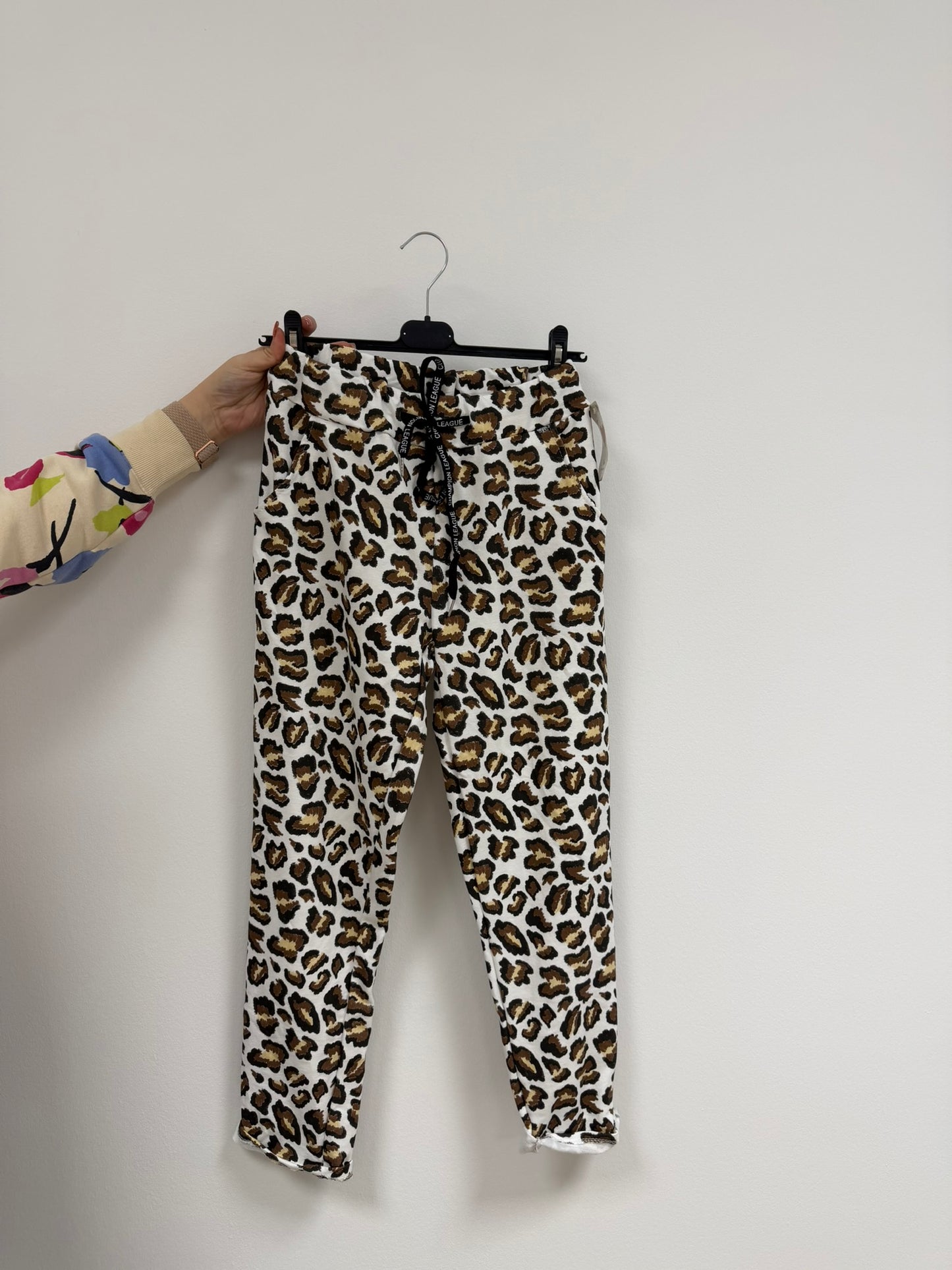 Leo Jogpants (bis Gr.42) | MEETS Liveverkauf